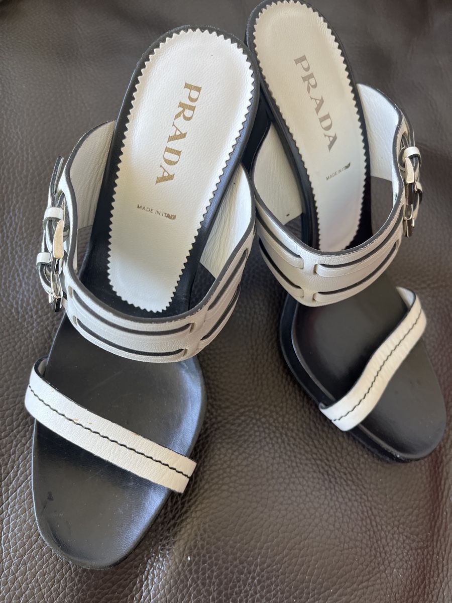 Prada Scarpe da donna: Prada Shoes NEW – Nuovo e nell'imballaggio originale da Wallisellen venduto da Chatswood_8hwh 1