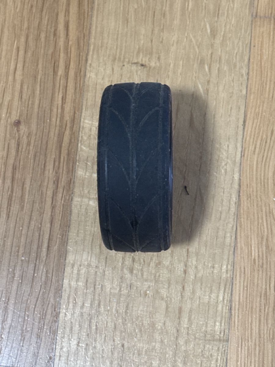 Modellismo RC: RC Auto Reifen Satz 64mm / 25mm – Usato da Turgi venduto da Marcobamert 1