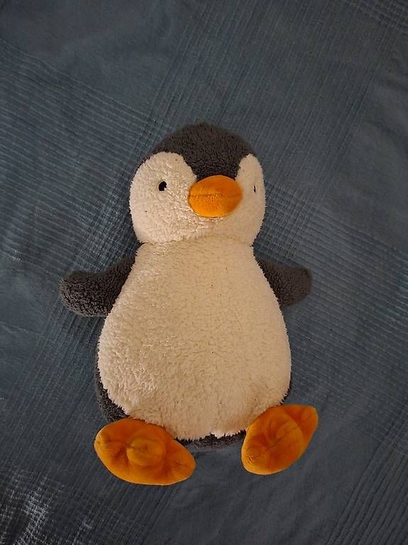 Spielzeuge: Plüschtier Pinguin – Gebraucht aus Winterthur von bub_rq8q 4