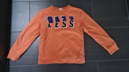 Pullover gefüttert
