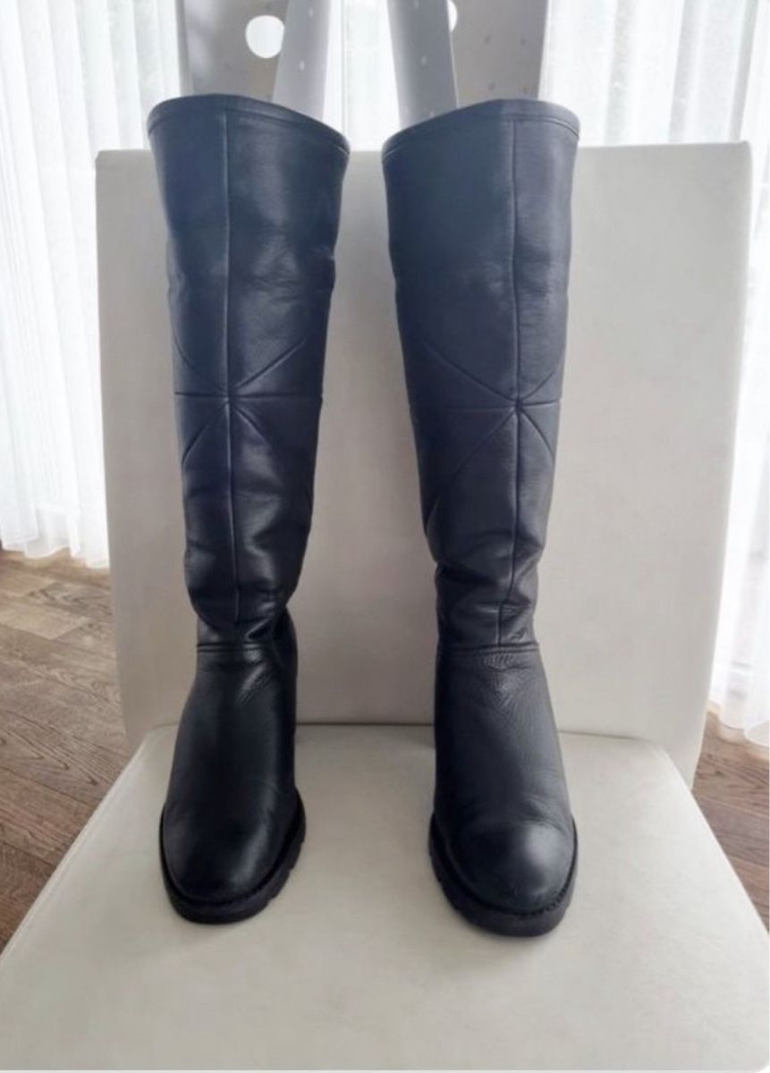 Ugg Scarpe da donna: UGG Stiefel mit Fell 38 – Usato da Winterthur venduto da pry_pv6f 2