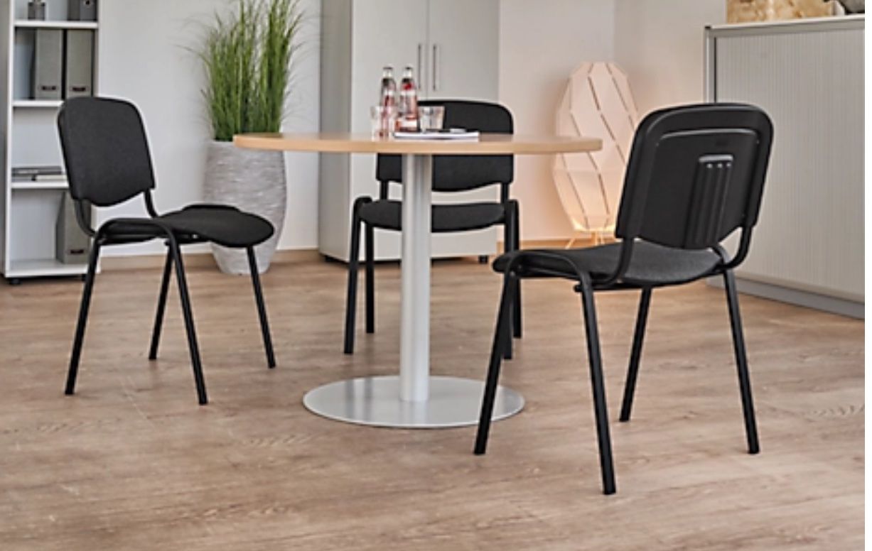 Chaises: neuer Stapelstuhl ISO Basic, Gestell schwarz, anthrazit – Neuf (Voir description) à Necker par liq24 2