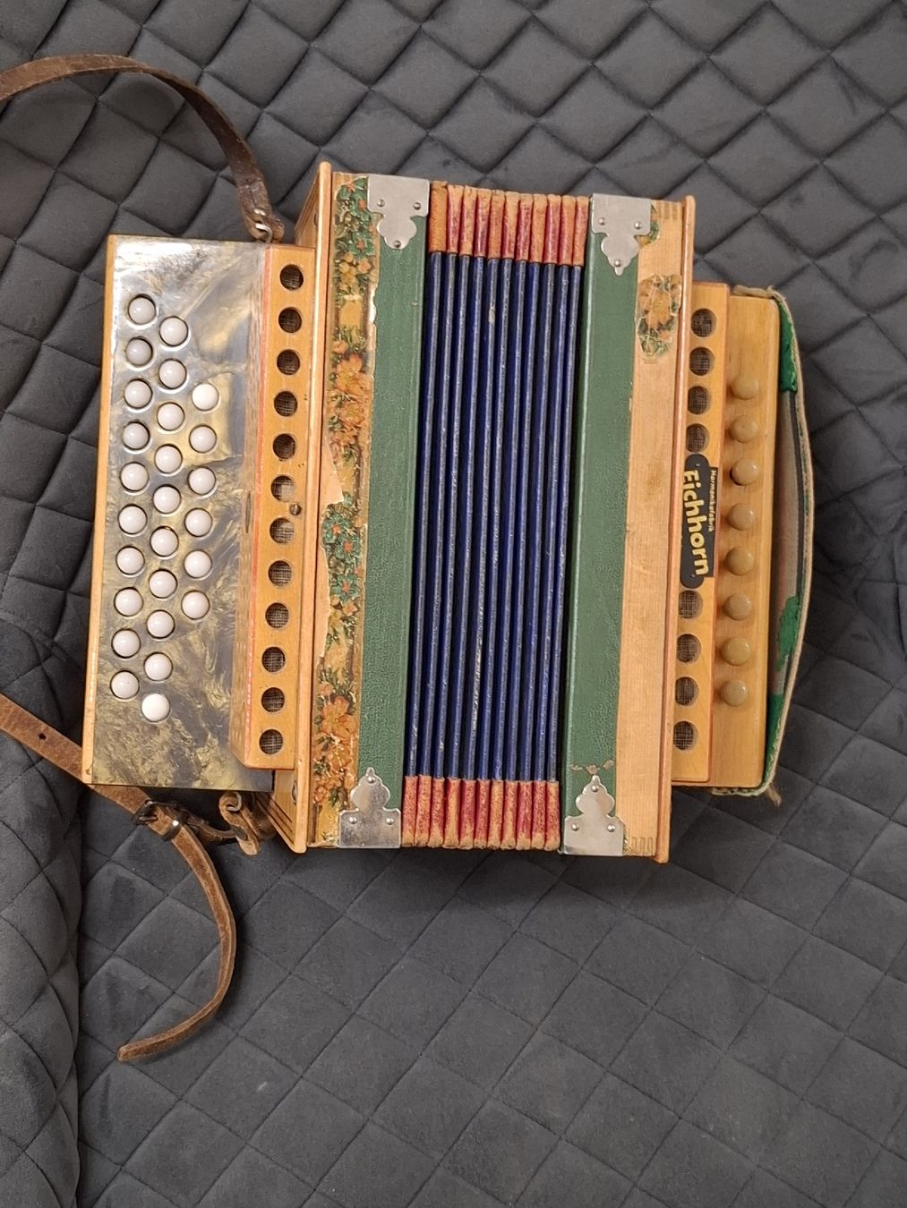 Musikinstrumente: Eichhorn orgeli – Gebraucht aus Villeneuve von BibiVintage 2
