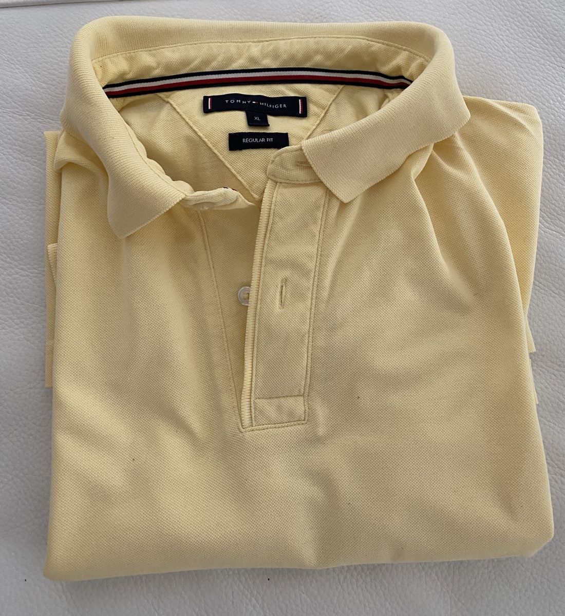 Tommy Hilfiger Magliette Polo: Tommy Hilfiger Polo tshirt – Usato da Opfikon venduto da Luis144 4