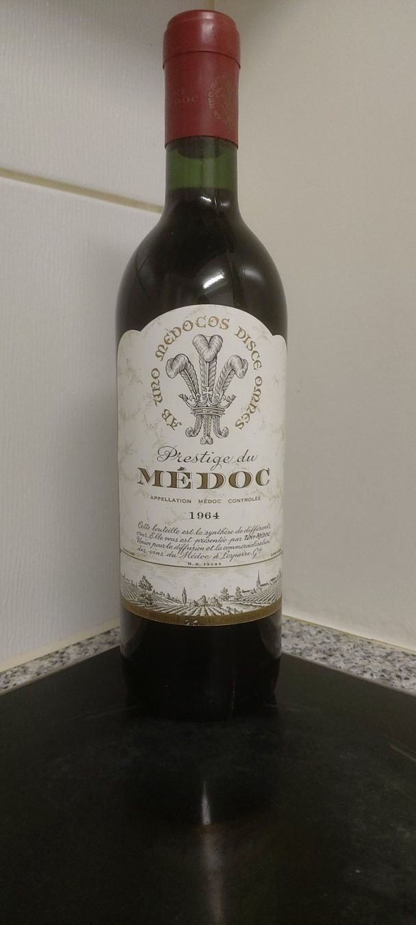 Vino: Prestige du  Médoc 1964 75 cl. – Nuovo (secondo la descrizione) da Grenchen venduto da poggione