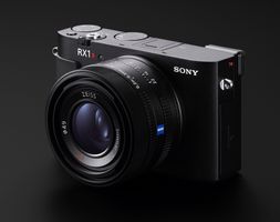 Sony RX1R III  Premium-Kompaktkamera 4 Jahre Garantie