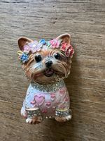 Brosche mit kleinem Hund, Yorkshire Terrier