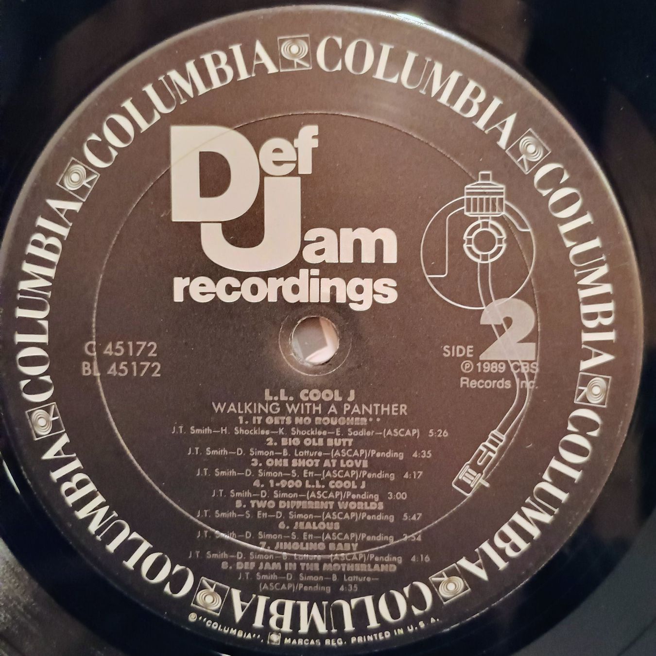 Dischi in vinile: L.L. Cool J-Walking With A Panther LP 1989 US-1st PRESS  VG+ – Usato da münchenstein venduto da karl_heinz_krasser 3