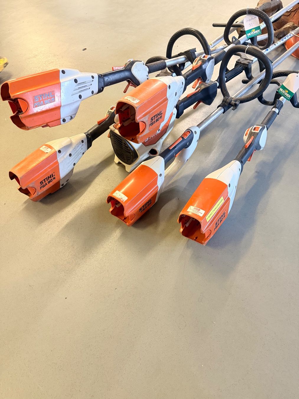 Stihl Tutti gli attrezzi: 6x STIHL Akku Trimmer defekt – Difettoso da Lenzburg venduto da billistar