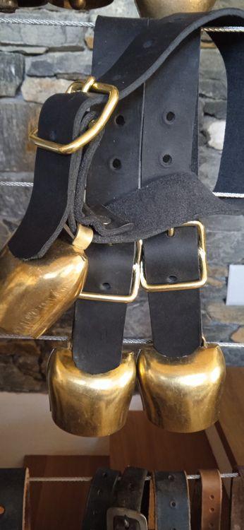 Campanacci mucche: Ziegen Schaftreicheln – Usato da Guarda venduto da rue_bpd7 1