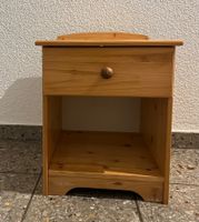 Nachttisch für Kinder aus echtem Holz