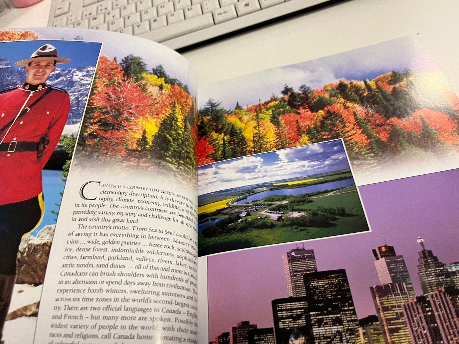 Libri: CANADA ENGLISCH EDITION SUPER Zustand – Usato da Aeschlen ob Gunten venduto da Sonjan 1