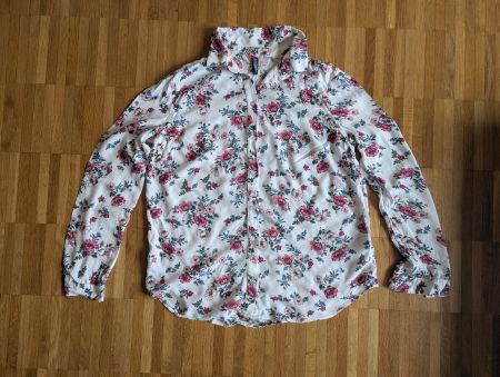 Schöne H&M Damen Blusen GR. 36