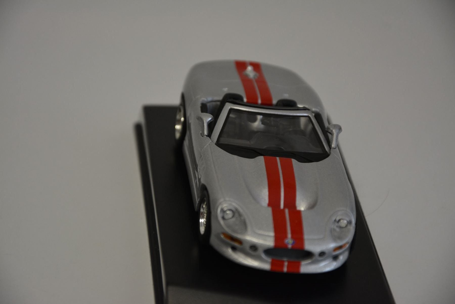 Voitures modèles: Shelby Series 1 1998 , 1:43 – Neuf (Voir description) à Goldach par Feivel9 5