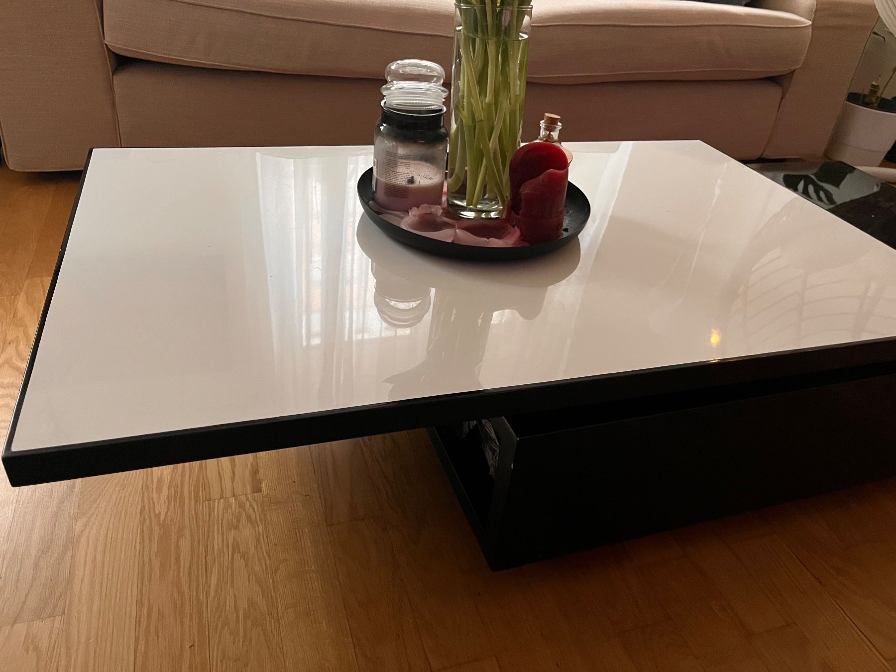 Tavoli: Couchtisch/Wohnzimmertisch – Usato da Zürich venduto da joz_9y66 3