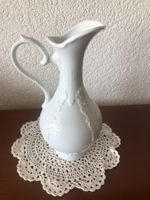 Sehr schöne Blumenvase KPM weiss