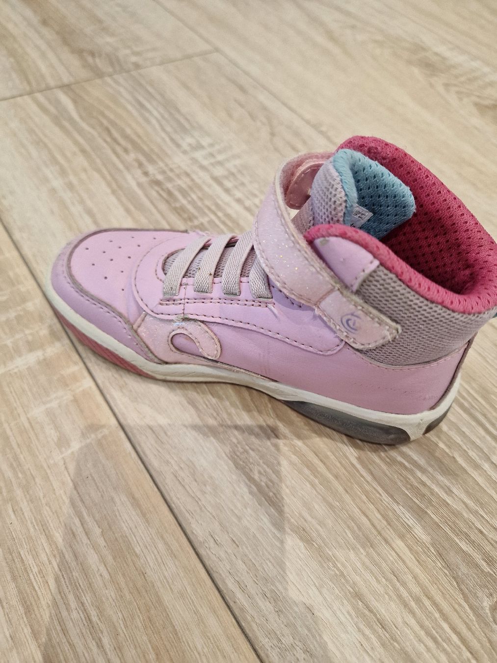 Geox Chaussures garçon: Geox Mädchen nr. 29 mit Lichtern – D'occasion à Flurlingen par Emanuele_Borla 2