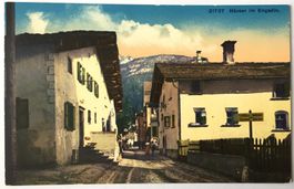 HÄUSER IM ENGADIN