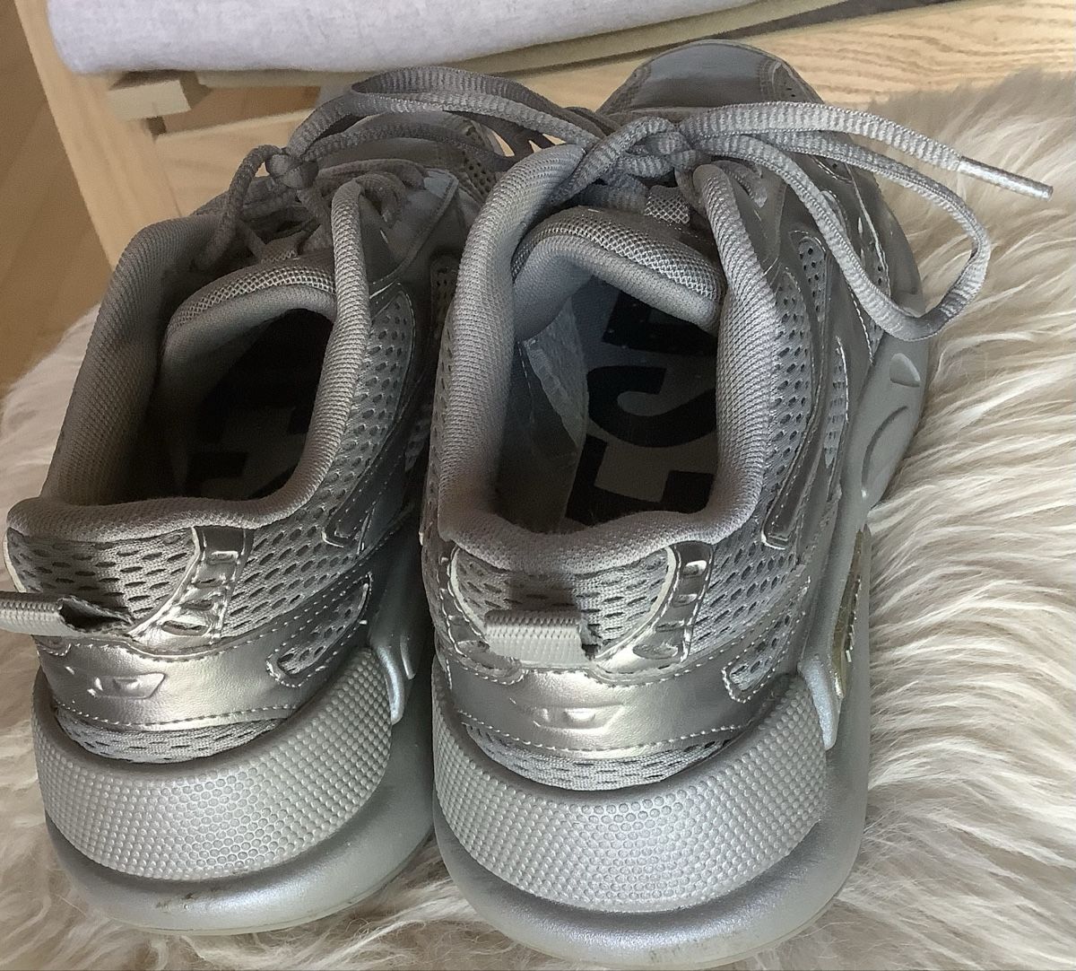 Diesel Scarpe da uomo: Diesel Sneakers – Usato da Zug venduto da natiak01 3
