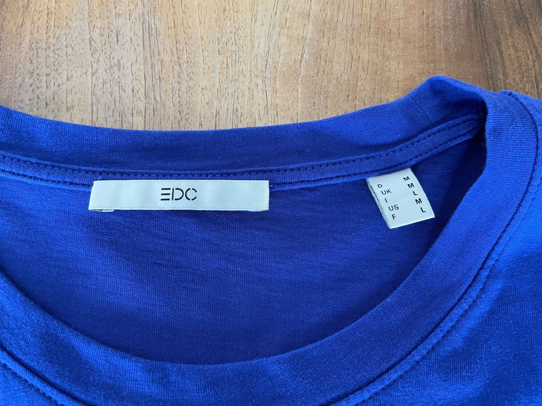 Esprit T-shirt: Blaues Langarmshirt, Grösse M, edc – Nuovo (secondo la descrizione) da Haslen AI venduto da s176 3