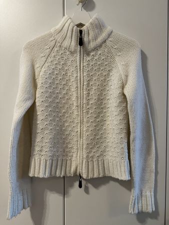 Strickjacke von Zara