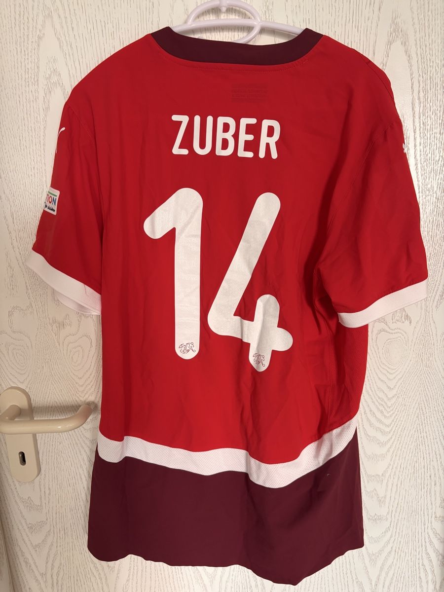 Schweizer Nati Canottiere & Pantaloni: Fussball Tricot, Schweizer Nationalmannschaft – Usato da Dielsdorf venduto da Nlj2 1