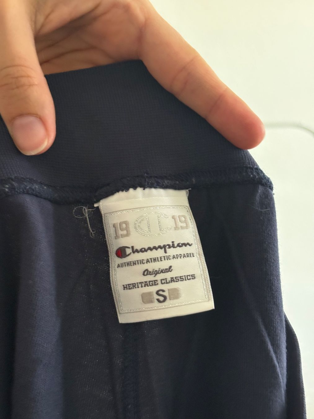 Champion Hosen: Sporthosen – Gebraucht aus Zürich von bbbggg 1