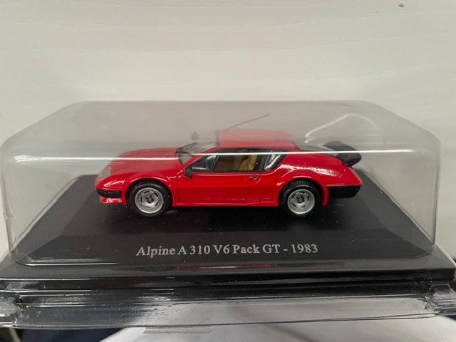 Alpine Modellini d'auto: Renault Alpine  A310 v6 – Nuovo e nell'imballaggio originale da Ursy venduto da DK8