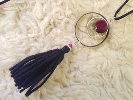 Kette 68er 70er Hippie Style weinrot schwarz silberfarben