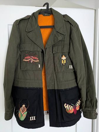 Gucci Insect Embroidery Military Jacket Gr. 48