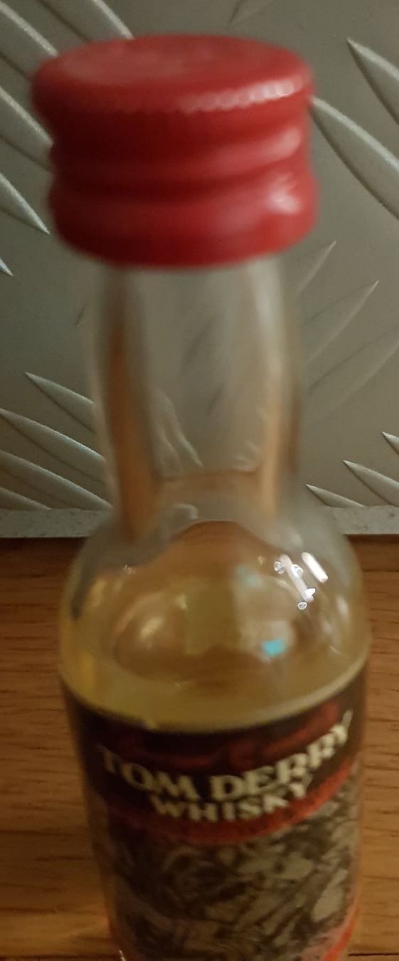 Bevande alcoliche: TOM DERRY WHISKY SPECIAL RESERVE – Nuovo (secondo la descrizione) da Emmenbrücke venduto da Herzog07 1