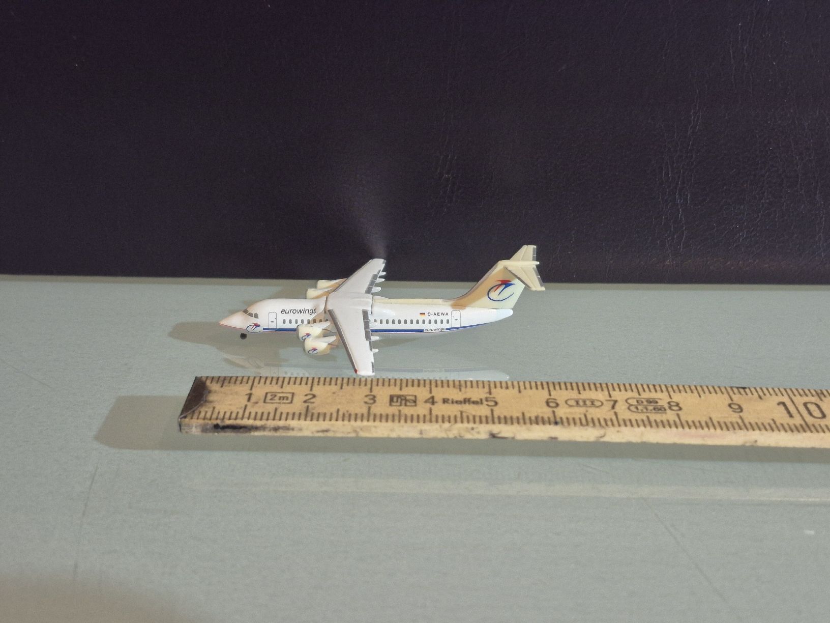 Herpa Kit di modellismo & Modellini statici: Herpa Eurowings 1:500 – Usato da Uetendorf venduto da myhome12 3