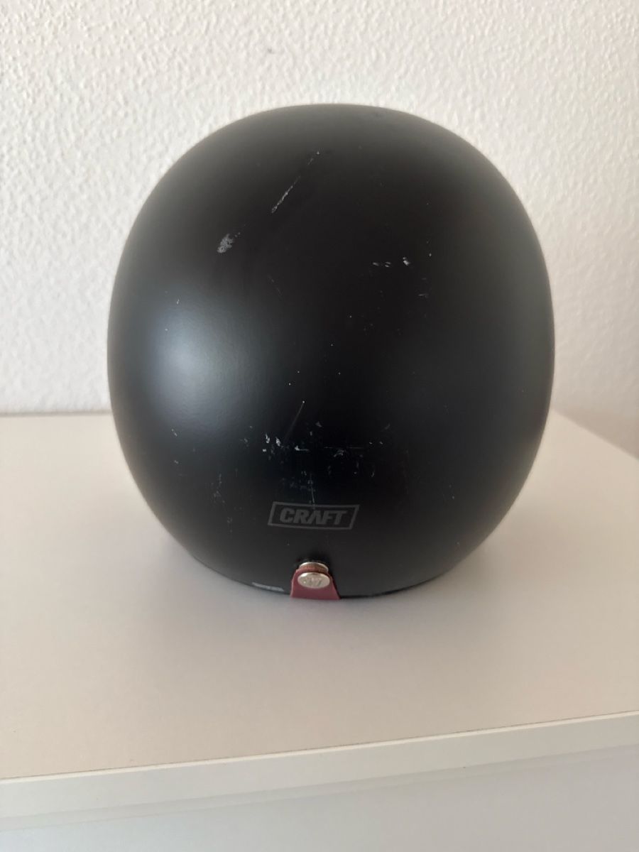 Casques & visières: Motorradhelm schwarz Grösse L – D'occasion à Ebmatingen par inf_n7tc 2
