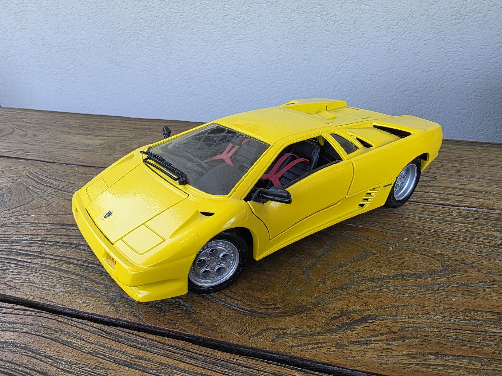 Maisto Modellini d'auto: Lamborghini Diablo 1:18 Maisto – Usato da Schöftland venduto da Andy1971 3