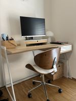 Moderner Schreibtisch mit Bürostuhl – Holz/Weiss