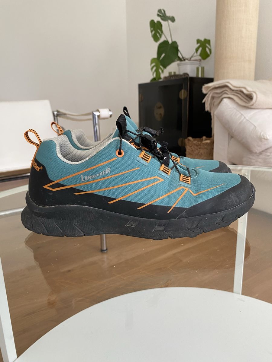 Chaussures hommes: trekking schuhe 38 – D'occasion à adliswil par PRELOVED_