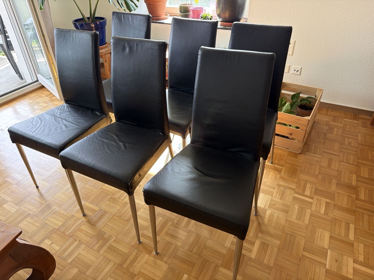 Chaises: 6 Stühle in Leder und Chromstahl – D'occasion à Seuzach par Turner32