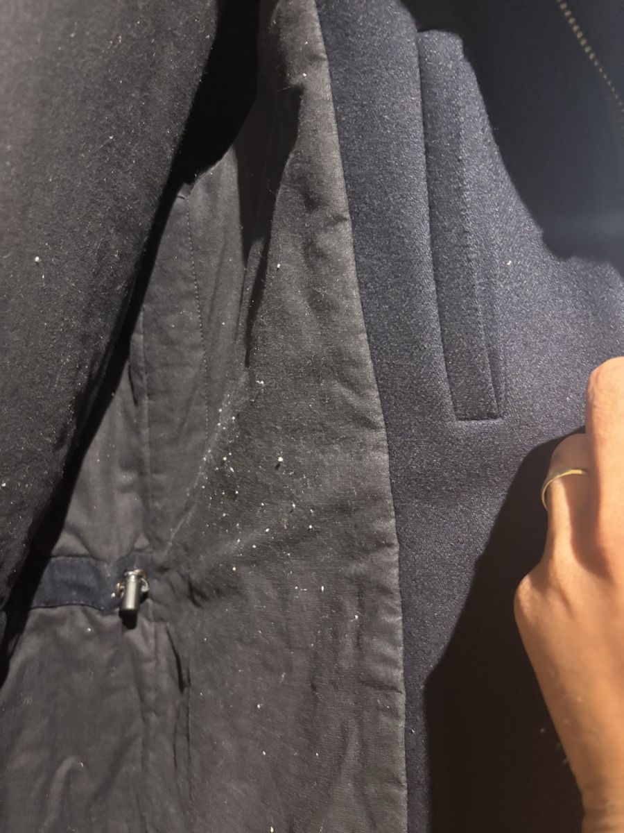 Cos Manteaux: Manteau COS noir capuche taille 46 – D'occasion à GENÈVE par Gaasss 5