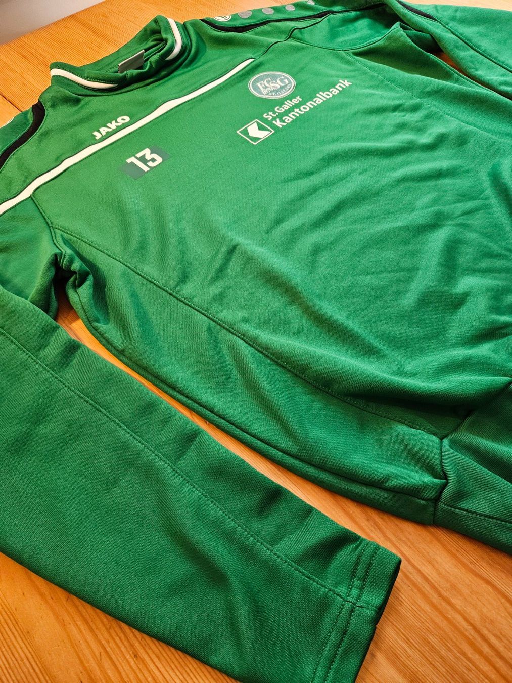 Jako Canottiere & Pantaloni: FC St. Gallen Pullover Jako #13 Gr. M FCSG Trainingsoberteil – Usato da Hägglingen venduto da United-Village-Trade 4