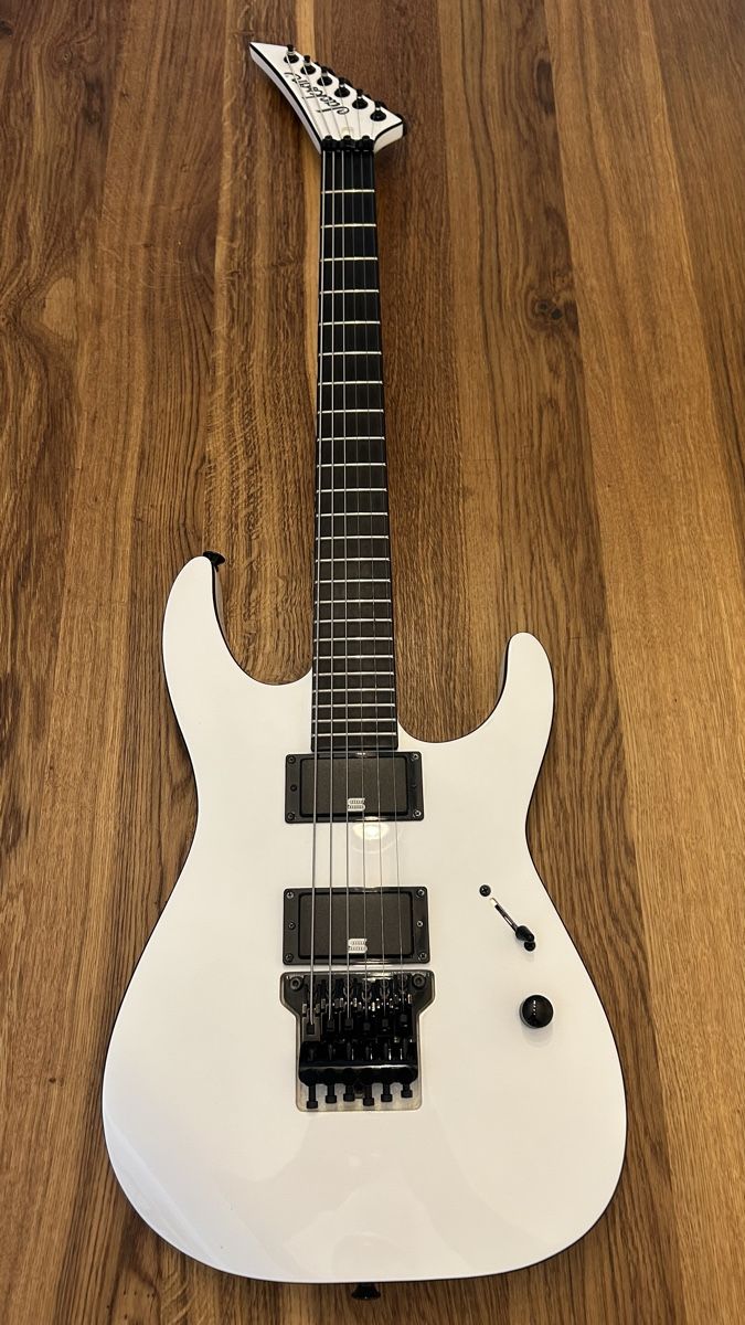 Jackson Strumenti musicali: Jackson Pro Series Soloist MT – Usato da Prez-vers-Noréaz venduto da sci_0002