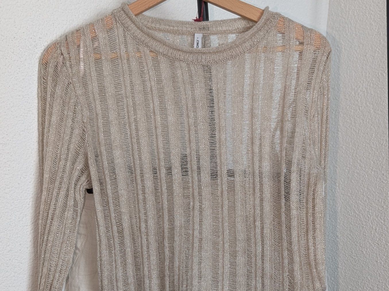 Only Pullover & Sweatshirts: leichter Strickpullover, beige-gold, Gr. M/L, neu – Neu und originalverpackt aus Ermatingen von Hanni_und_Nanni