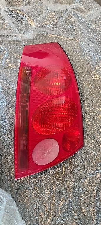 Fari: Feu arrière gauche Audi TT 8N  – Usato da Lens venduto da 1978lens 4
