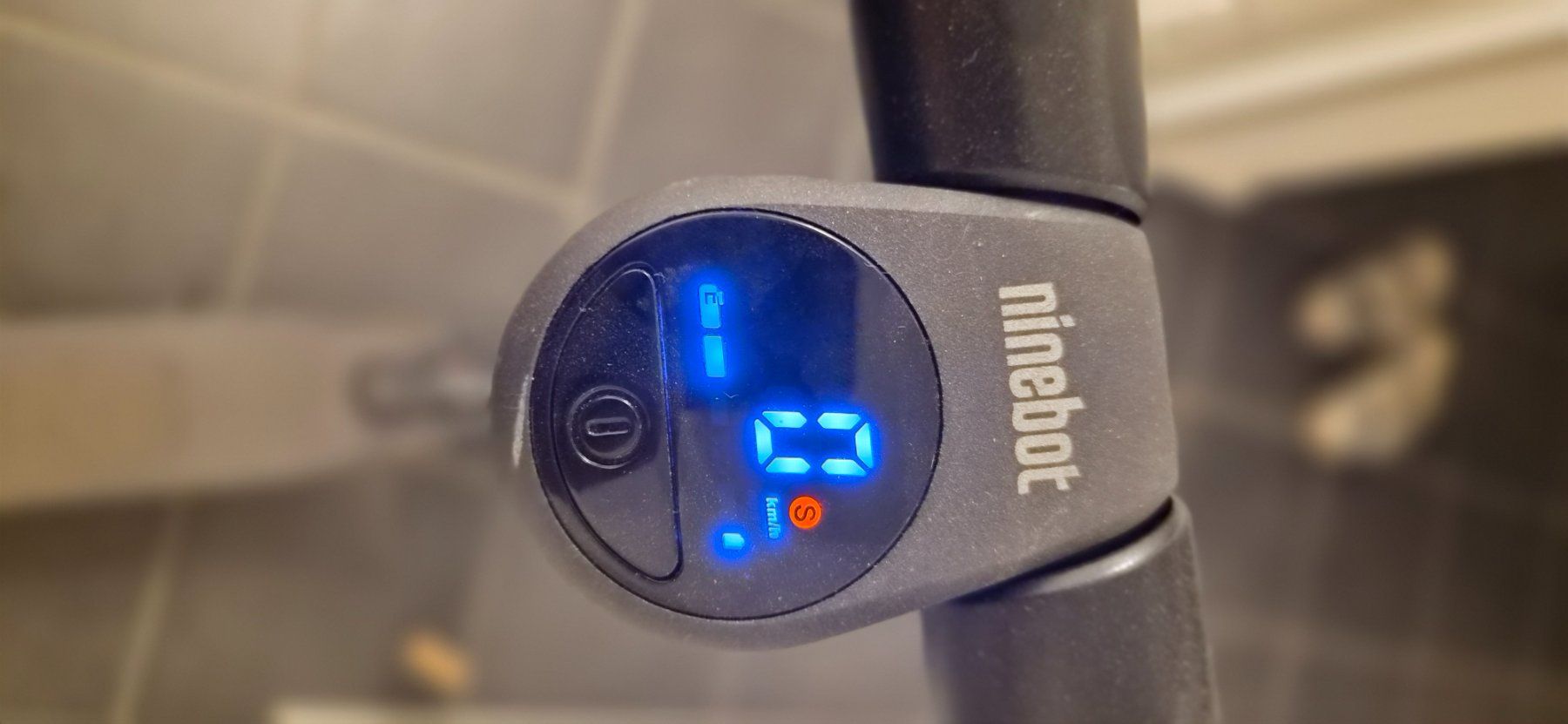Segway Kickboard: Segway Ninebot Kickscooter ES2L – Usato da Cornaux NE venduto da Sherekan85 5