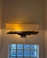 Wandlampe aus Holz mit passendem Spiegel dazu