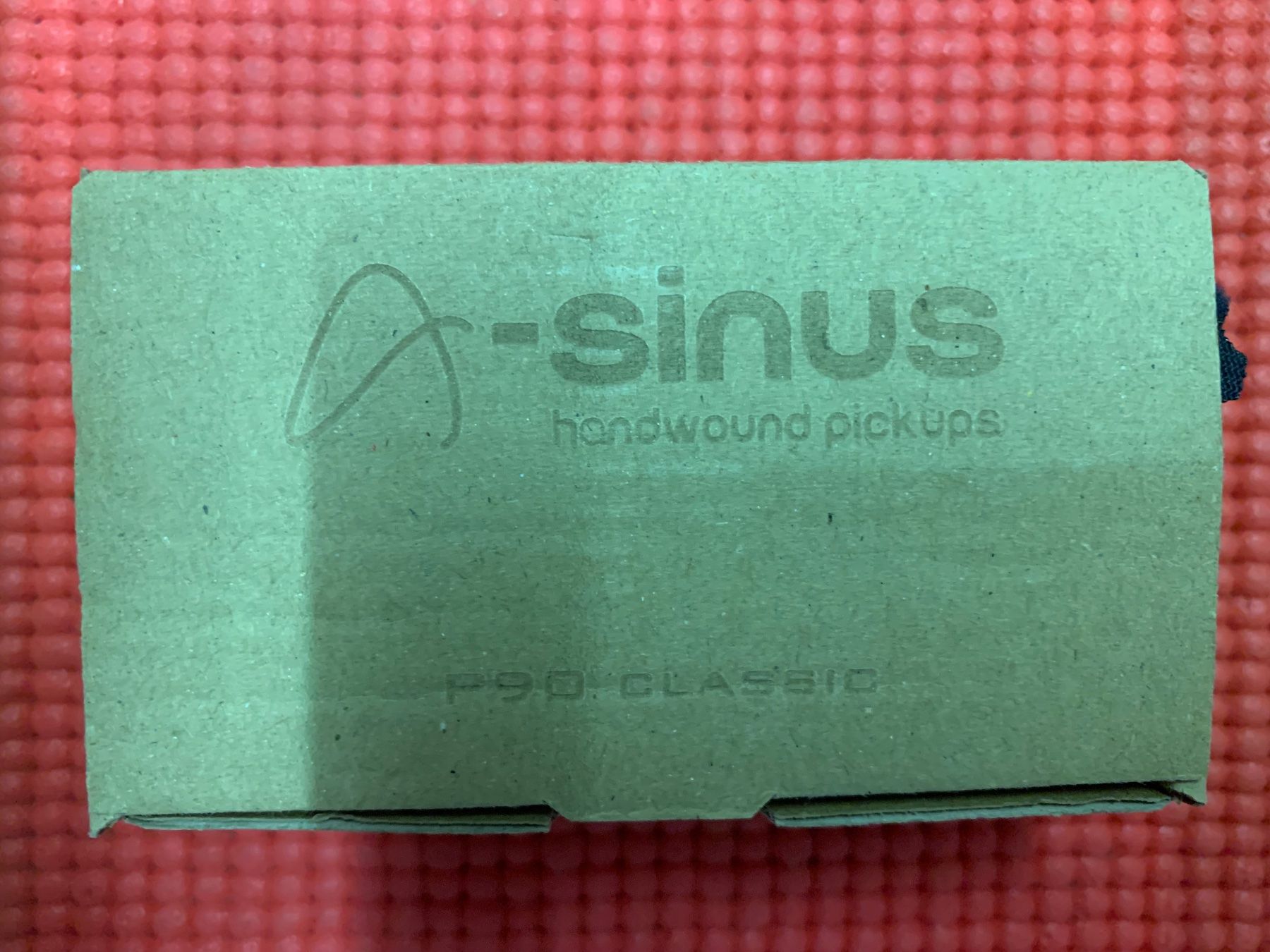 Strumenti musicali: A-SINUS P-90 PICKUP handgewickelt by Marco Guitars – Nuovo (secondo la descrizione) da Nussbaumen AG venduto da meister.gitarren