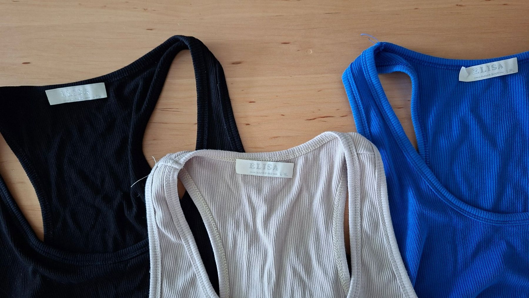 Camicette, T-shirt & Top: 3er Pack T Shirt / Tops – Nuovo (secondo la descrizione) da Küssnacht am Rigi venduto da AutoVilla 2