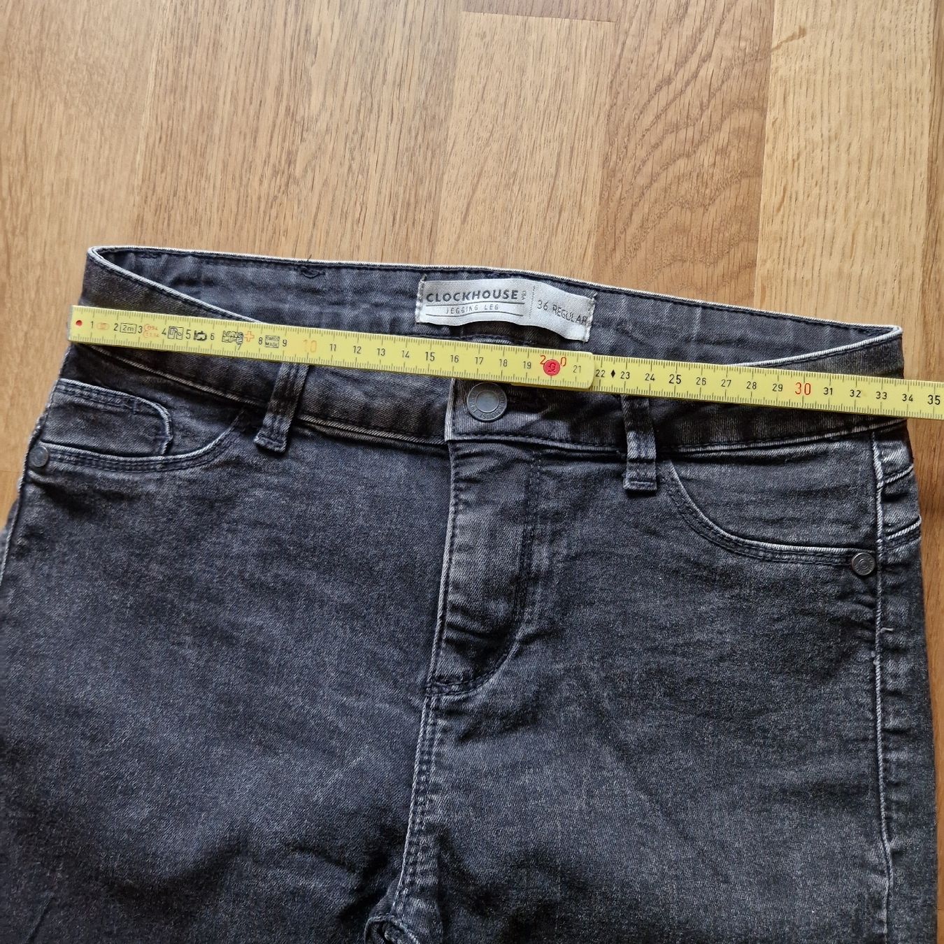 C&A Jeans: Jeans von Review 27 & Clockhouse, Gr. 36 Regular – Usato da Nendeln venduto da witr_gliabt 7