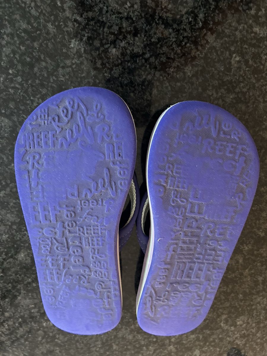 Schuhe für Jungen: Flip Flops – Gebraucht aus Marbach LU von Mofie 1