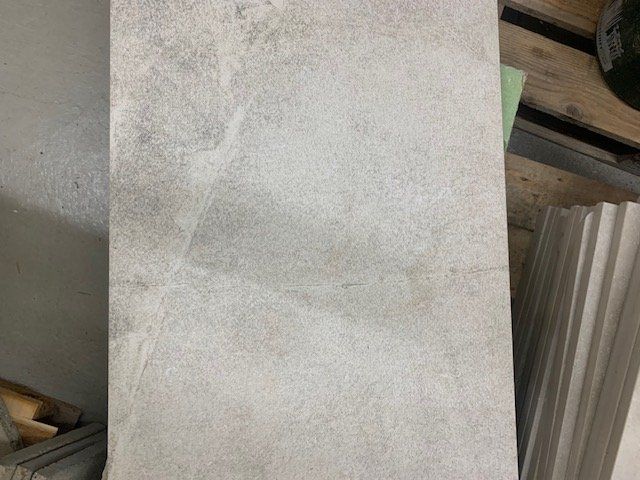 Bodenbeläge: Keramikplatten beige – Gebraucht aus Vordemwald von Randolph58 1