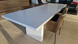 ESSTISCH - Design Weiss Unikat Mineralwerkstoff